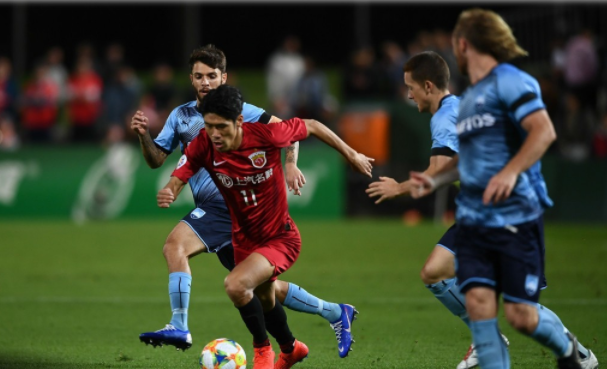  维罗纳顽强扳平比分，法劳尼终场前救主  